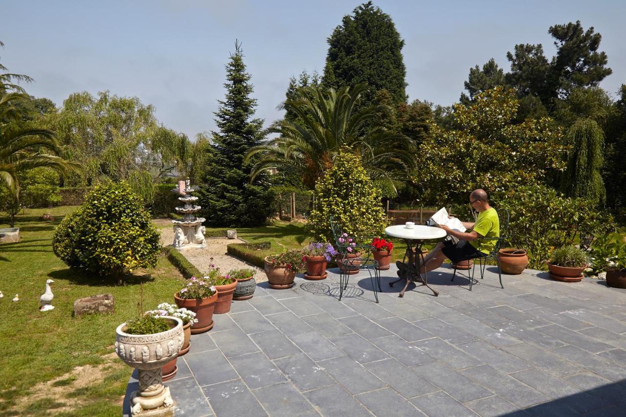 Almuña Casa Manoli Luarcaゲストハウス エクステリア 写真