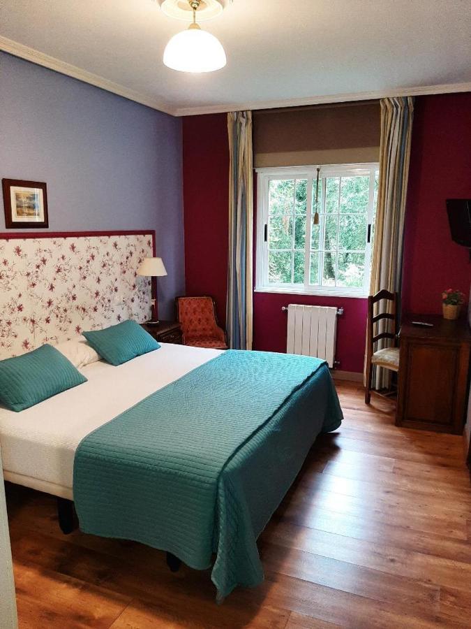 Almuña Casa Manoli Luarcaゲストハウス エクステリア 写真