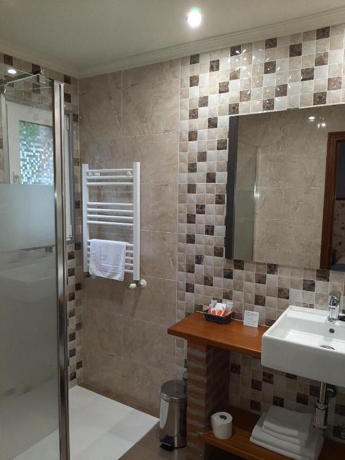 Almuña Casa Manoli Luarcaゲストハウス エクステリア 写真