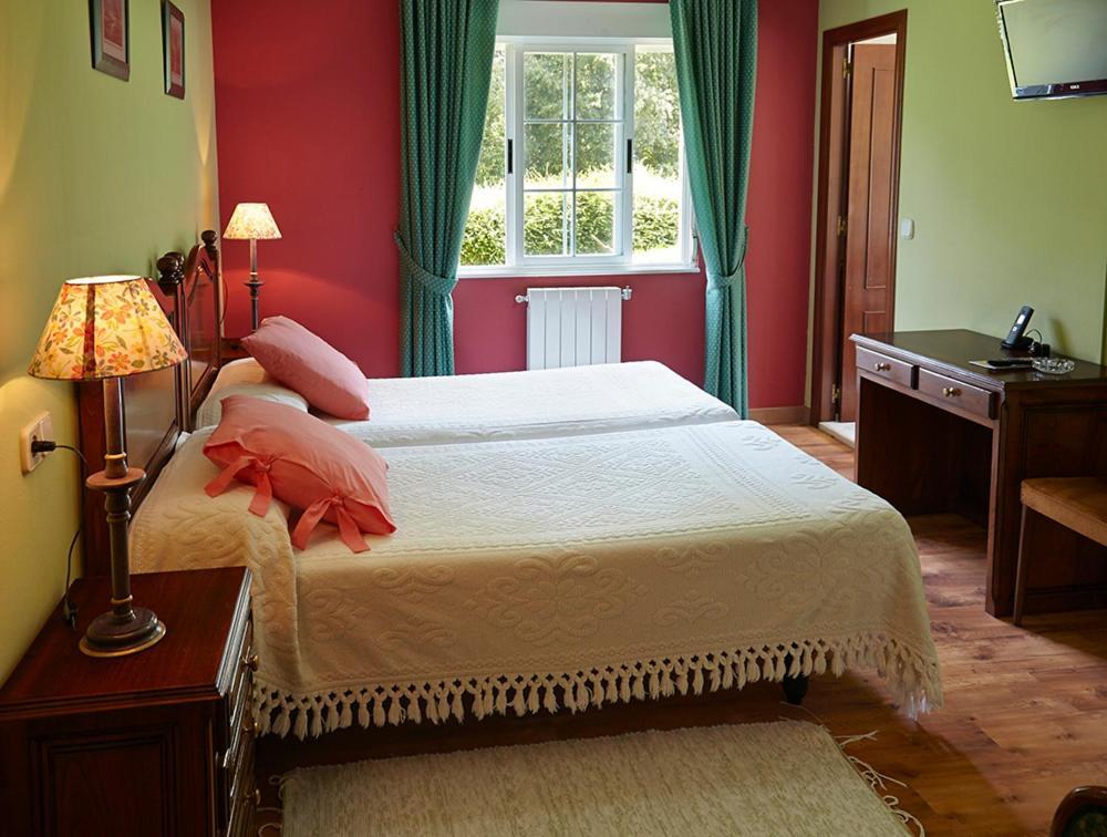 Almuña Casa Manoli Luarcaゲストハウス エクステリア 写真